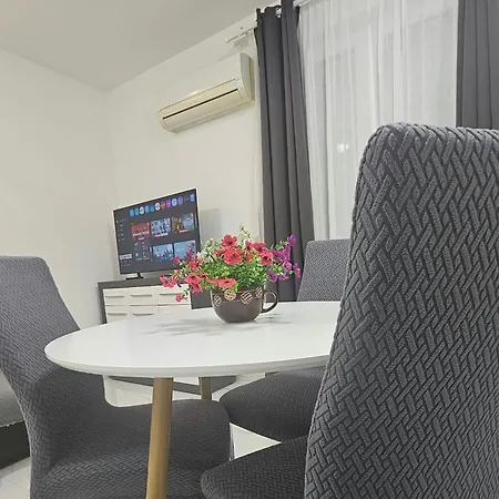 Apartmán Mary & Pool Trogir